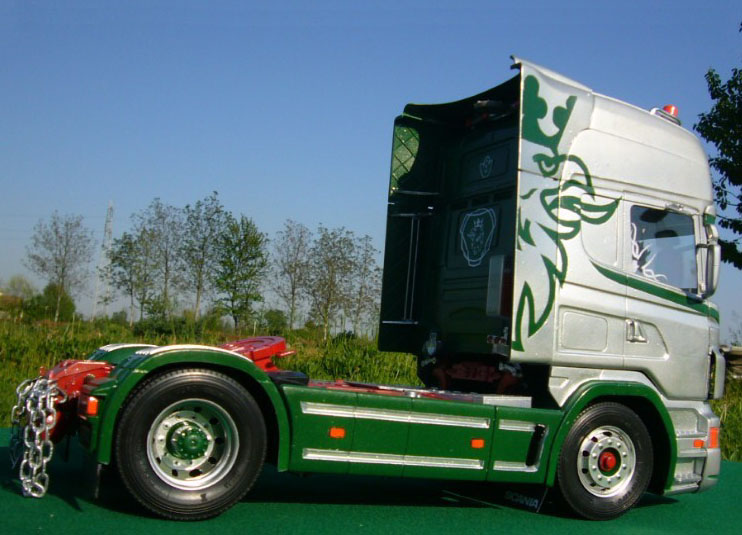 SCANIA R500